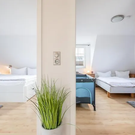 Ferienhaus Strandnahe Ferienhaus Im Friesenstil - Strandläufer